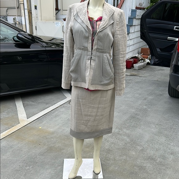 Business suit (3pc)